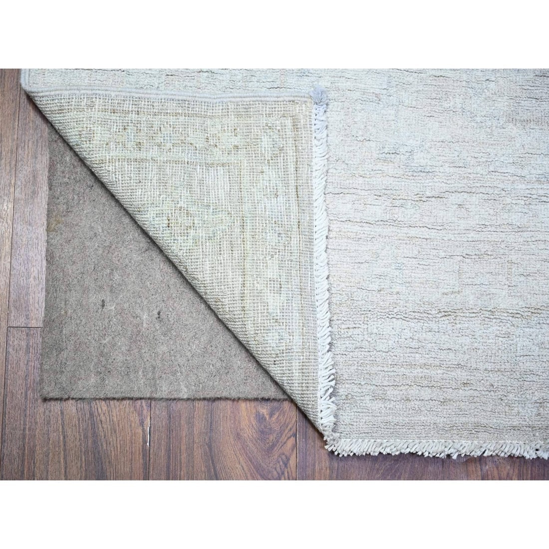 Platinum Gray, White Wash Peshawar, Pure Wool Hand Knotted Rug - 2