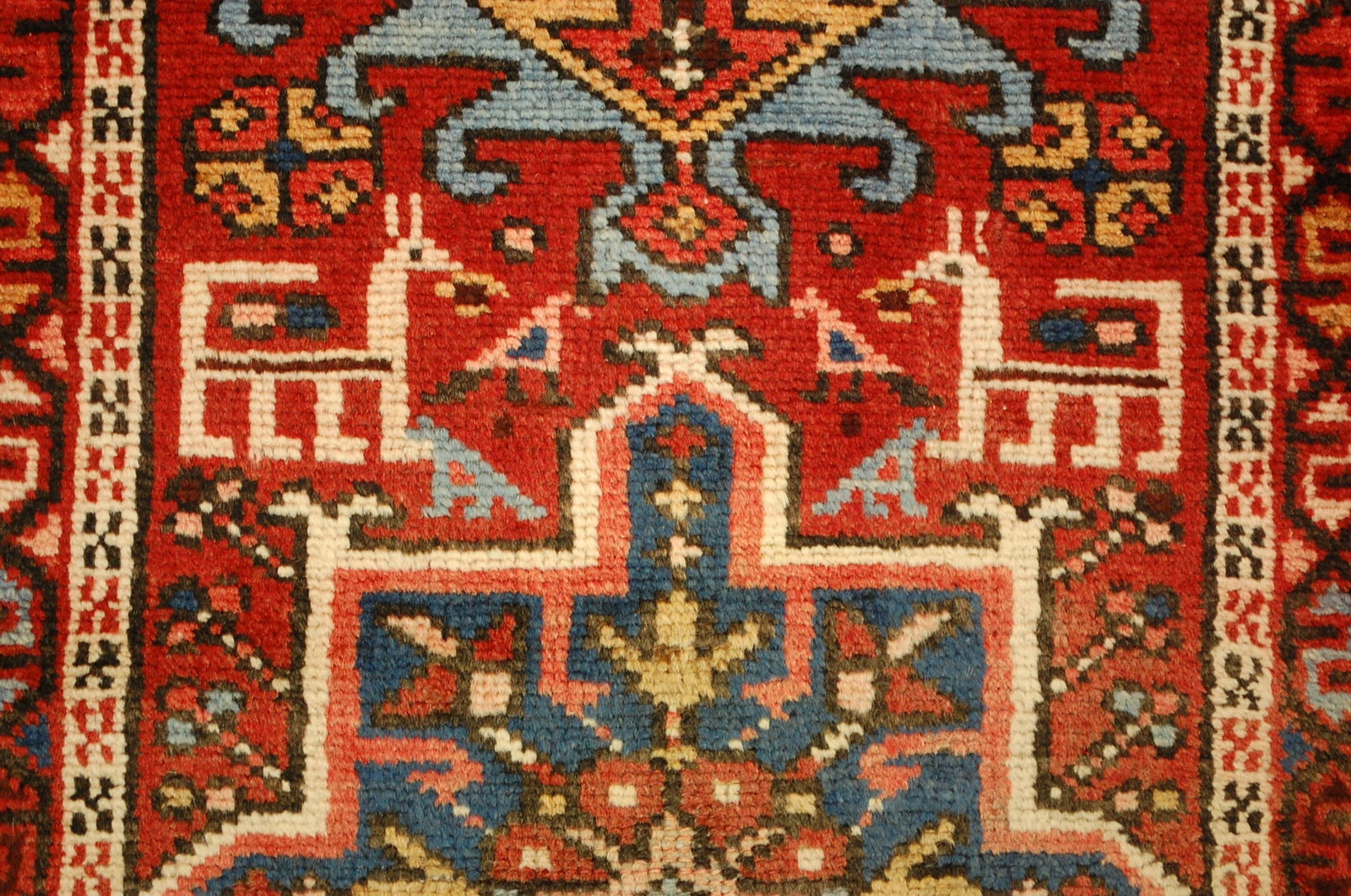 Persian HERIZ RUG 1'8" x 11' - 4