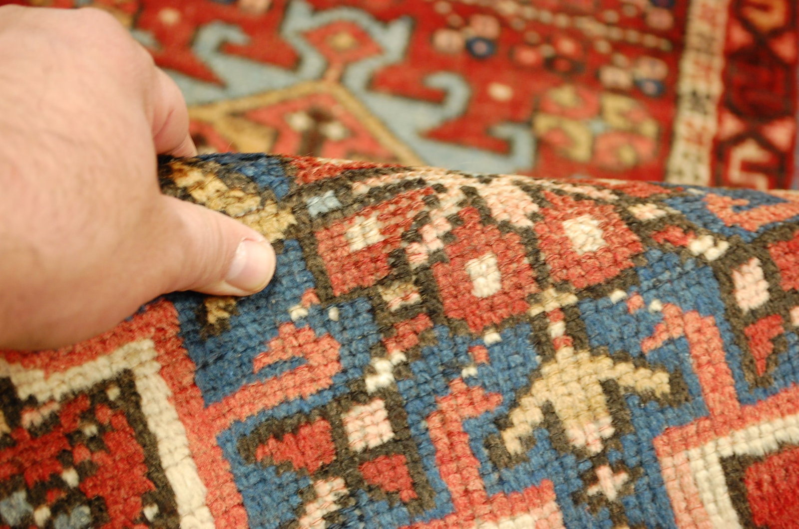 Persian HERIZ RUG 1'8" x 11' - 7