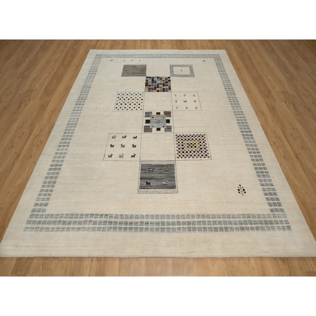 White Modern Wool Hand Knotted Animal Figurines Lori Buft Gabbeh Rug - 2