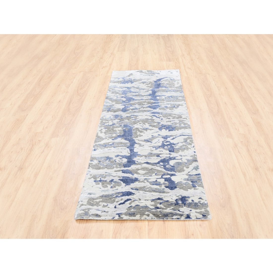 Beige With Touches Of Blue Modern Wool And Silk Hand Knotted Rug - 2
