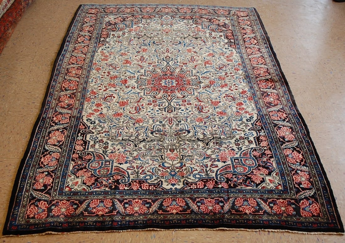 Persian BIJAR RUG 4.9x6.10: Title:Persian BIJAR RUG 4.9x6.10 Descritpion:OLD, ANTIQUE SUPER FINE Persian BIJAR ORIENTAL RUG with exact size of 4' 9" x 6' 10" Multi-color center medallion delicately woven surrounded by a