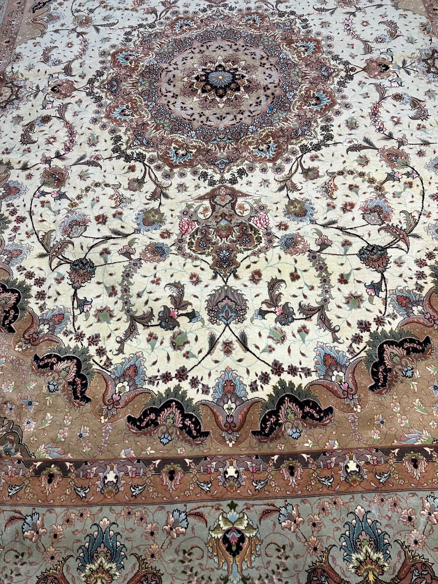 Very Fine Hand Knotted Persian SilkandWool 50 Raj Tabriz Rug 9x11 ft - 2