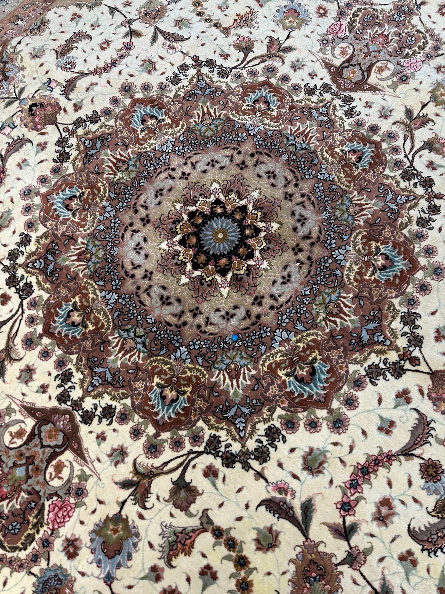 Very Fine Hand Knotted Persian SilkandWool 50 Raj Tabriz Rug 9x11 ft - 7