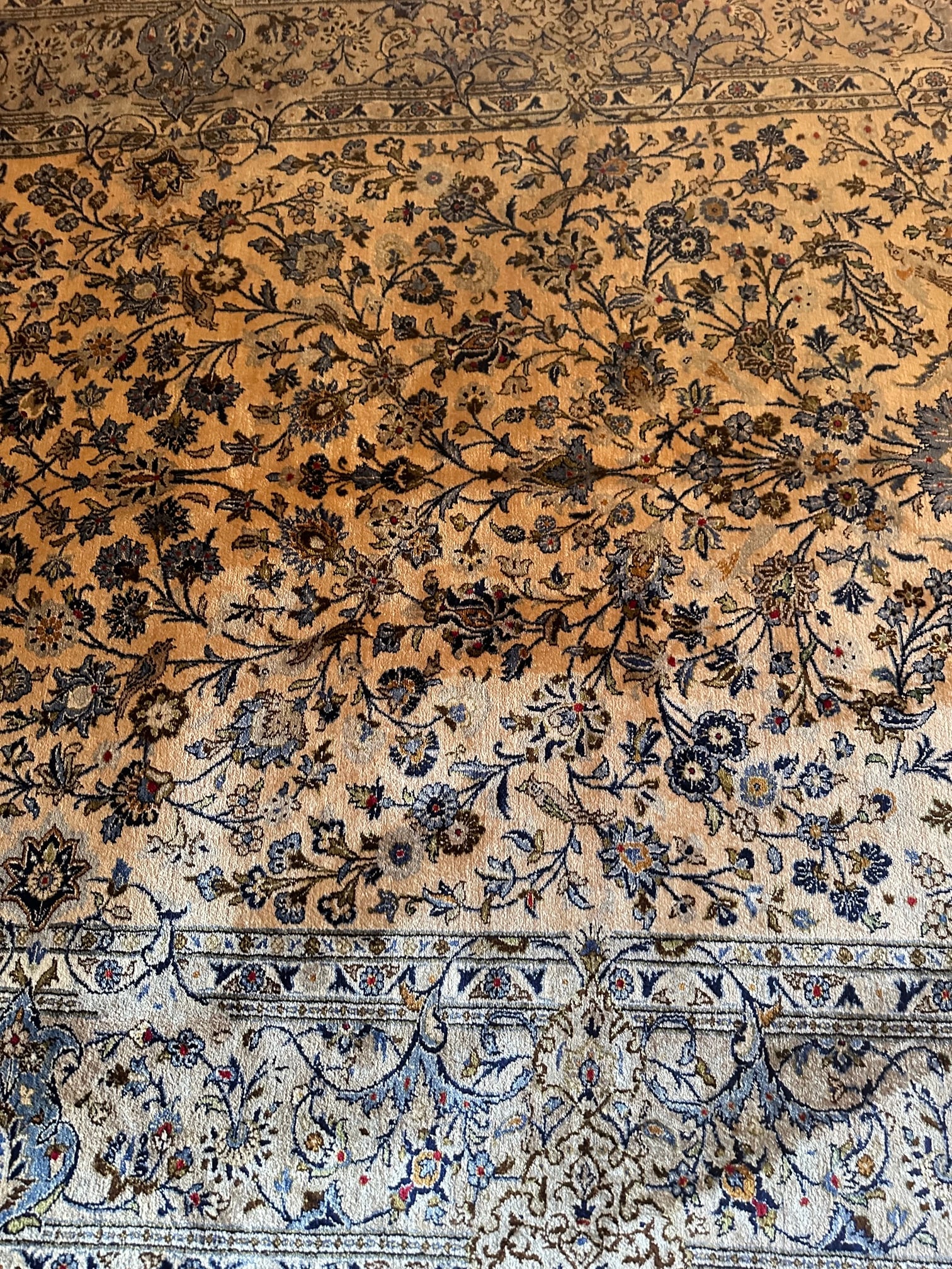 Very Fine Hand Knotted Persian Silk Rug 6.4x4.2 ft - 4