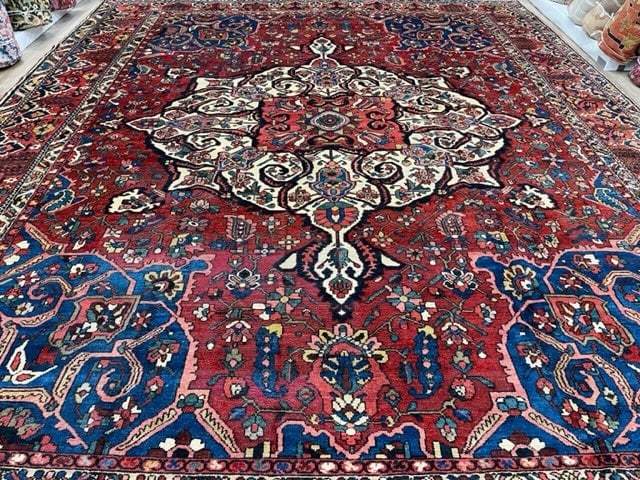 Antique large size Persian Bakhtiari Rug-3851 - 7