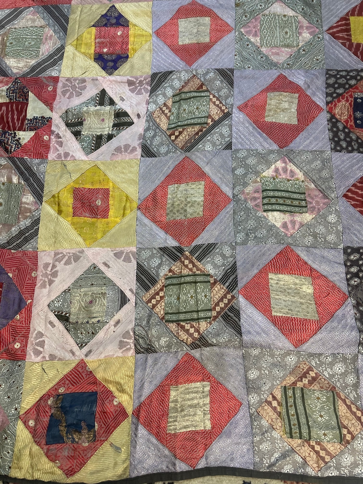 Antique Hand Knotted Quilt 5x8 ft - 2