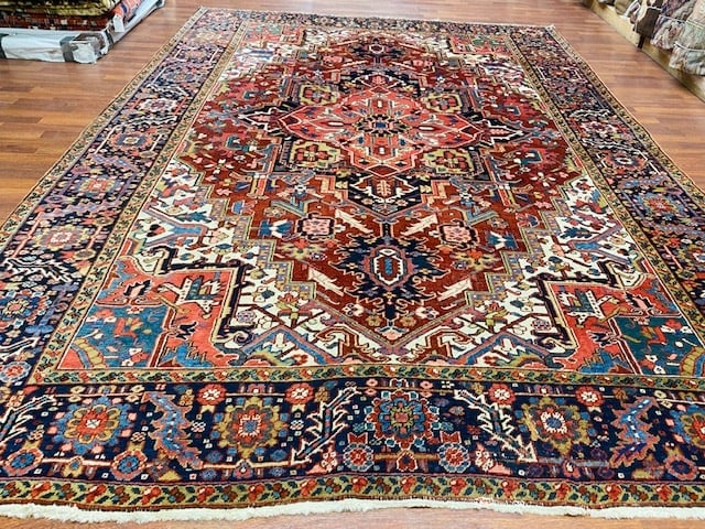 Antique Persian Heriz rug-4504: Title:Antique Persian Heriz rug-4504 Description:Beautiful antique persian Heriz rug, from northwest Persiqa, size 8 ft by 11 ft. 6 inches, circa 1930, excellent condition with a good pile throughout,