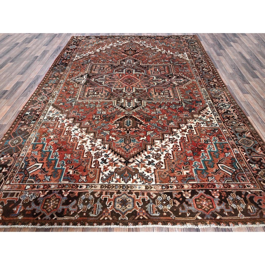 Red Vintage Persian Heriz with Medallion Design Hand Knotted Wool Rug - 2
