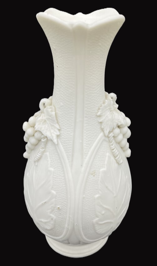 Antique Bennington Parian Vase circa 1860: Date/Period: approx 1860's Dimension: approx 7 x 3 Material: --- Additional Information: Antique Bennington Parian Vase circa 1861 Shipping: Domestic: Flat-rate of $18.00 to anywhere within the