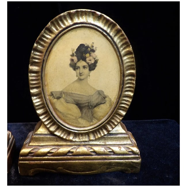 Antique Gold Leaf Portrait Bookends - 3