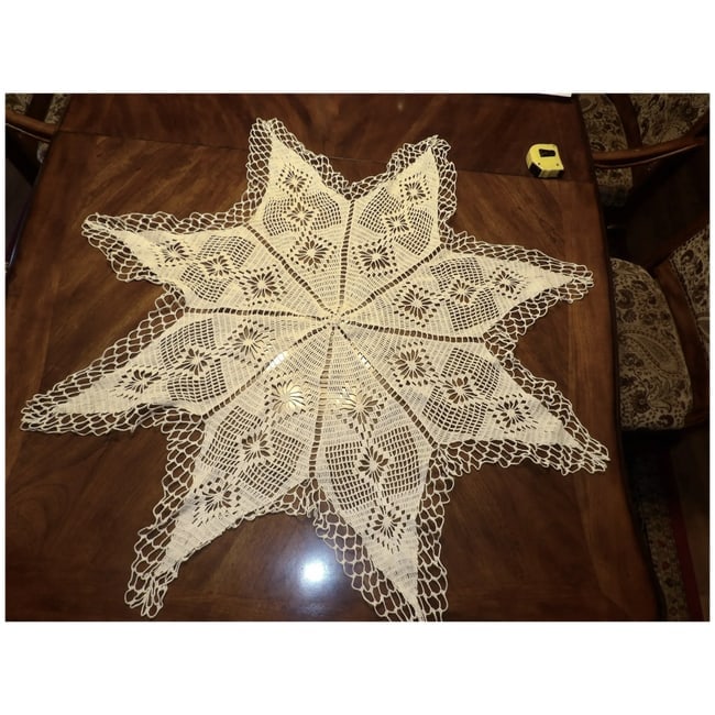 Large Crochet Star Tablecloth - 2