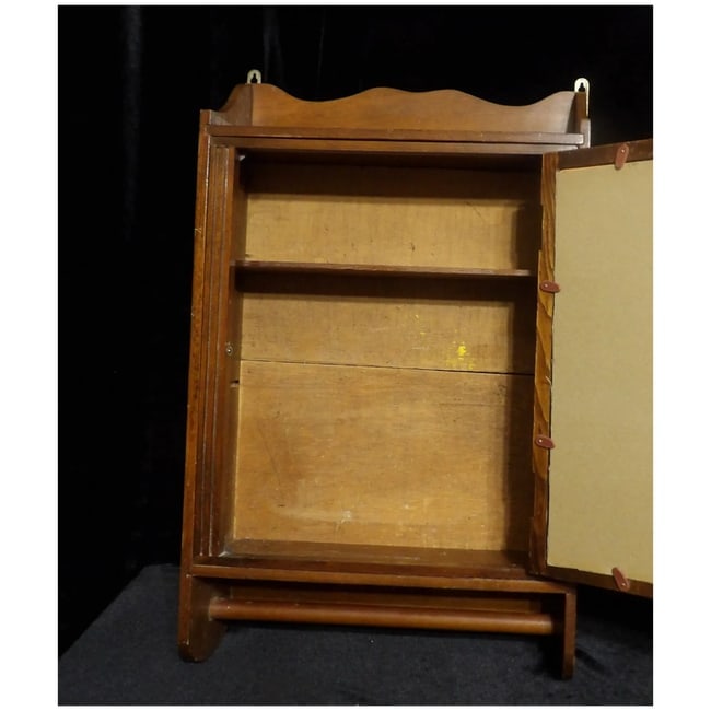 Vintage Oak Bathroom/ Medicine Cabinet with Towel Rack - 5