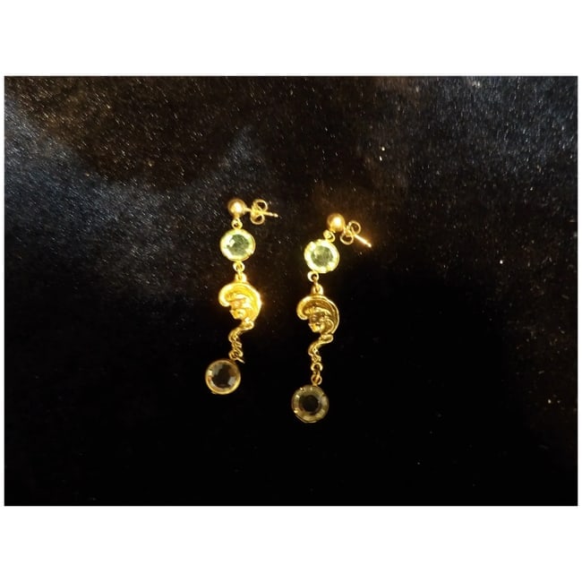 Gibson Girl Face Post Earrings - 6