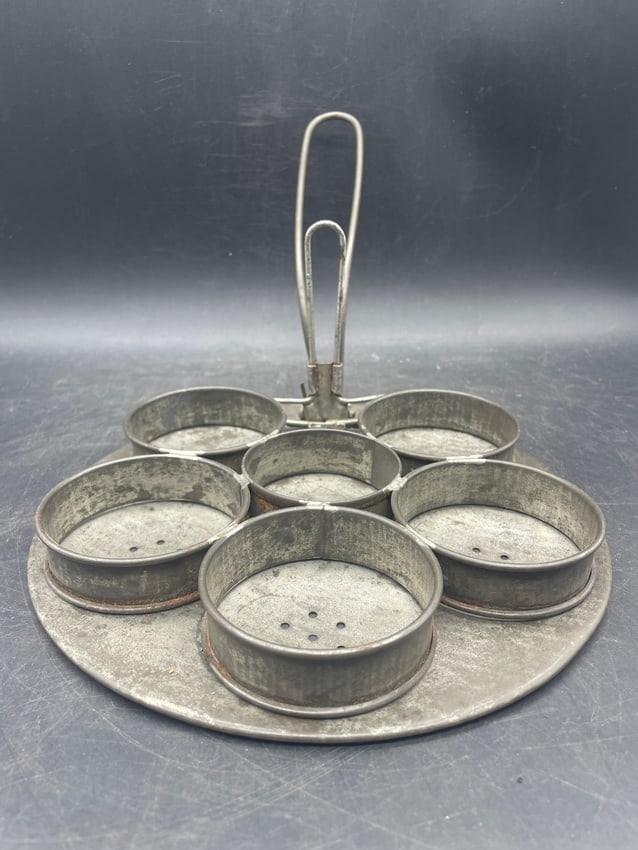 Antique Primitive Tin Six-Egg Poacher with Spring Lift Handle c.1915-1935 - 3