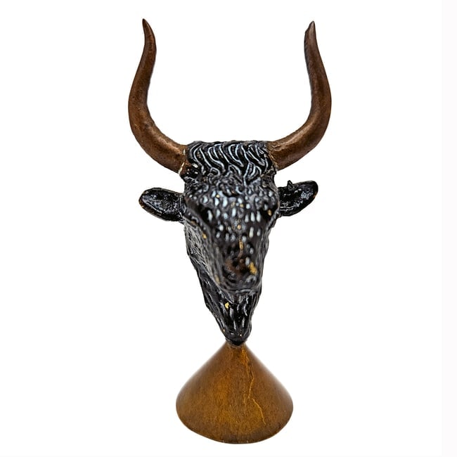 3.5" Minoan Minotaur Bull's Head Figurine: This small, intricately crafted bronze museum replica of a Minoan bull's head statue was inspired by the famous ancient rhyta artifacts discovered at the Palace of Knossos in Crete. This particular in