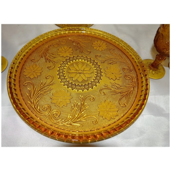 Tiara Sandwich Amber Decanter with Tray and Glasses - 4