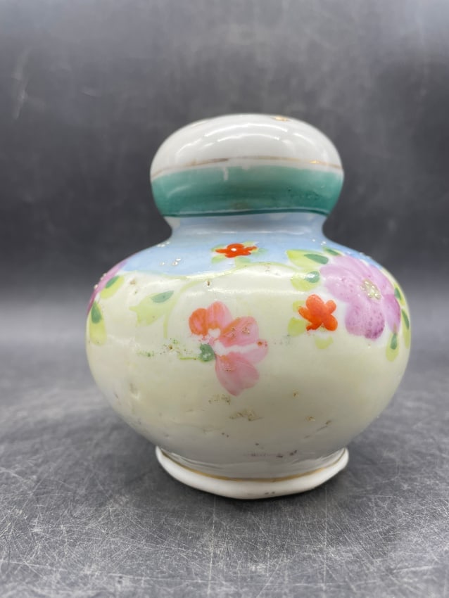 Vintage Japan Muffineer Shaker, Salt Shaker - 2