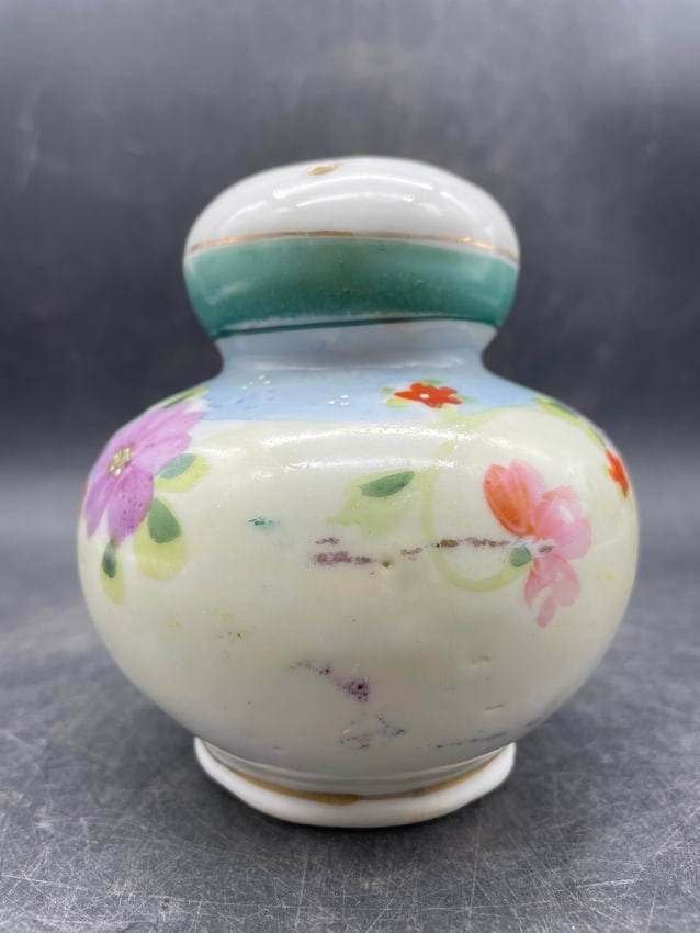 Vintage Japan Muffineer Shaker, Salt Shaker - 5