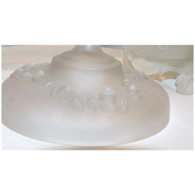 Satin Argonaut Shell Cand Dish MCM by Portieus Vallerystahl - 8