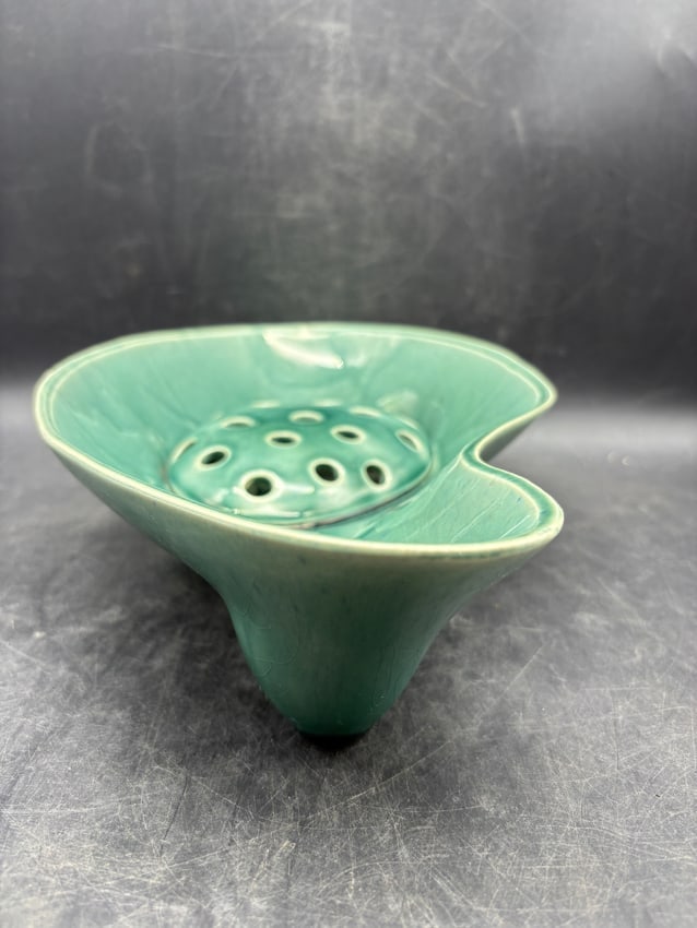 MCM BRUSH MCCOY TEAL FLOWER FROG & CANDLE HOLDER CONSOLE FOOTED CENTERPIECE BOWL - 7