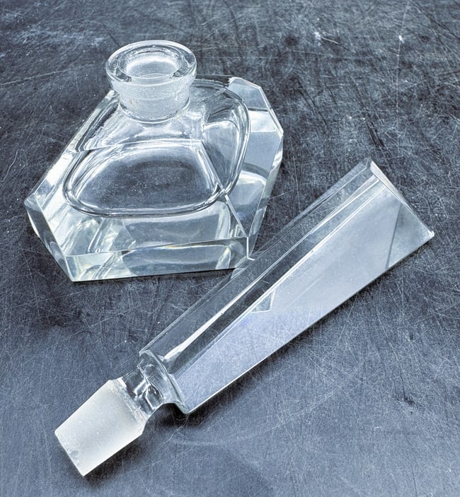Art Deco Irice by Irving Rice Crystal Perfume Bottle with Geometric Stopper, Japan - 3