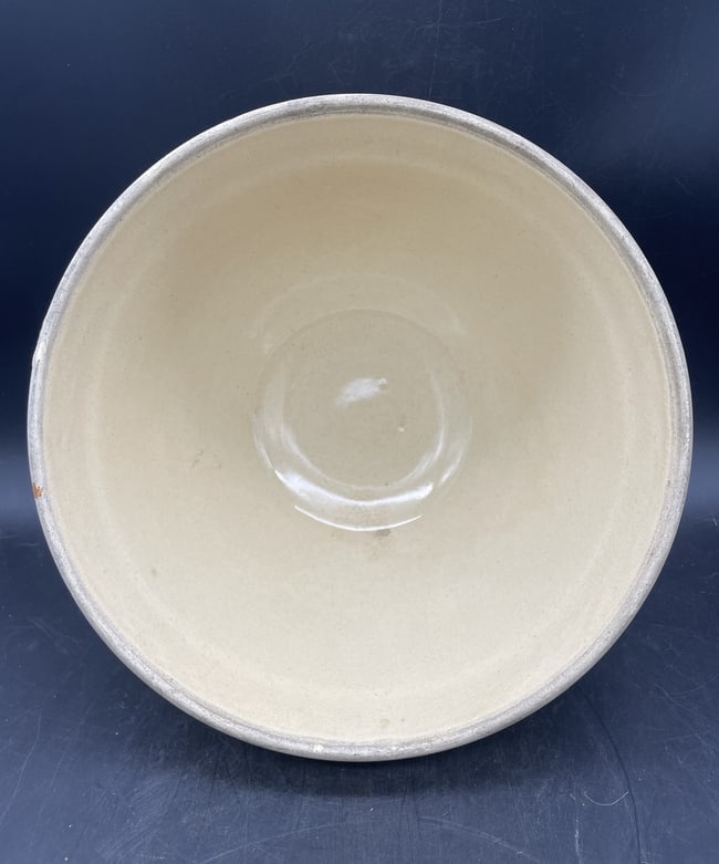 Beautiful Large Primitive Pottery Spongeware Mixing Bowl - 6