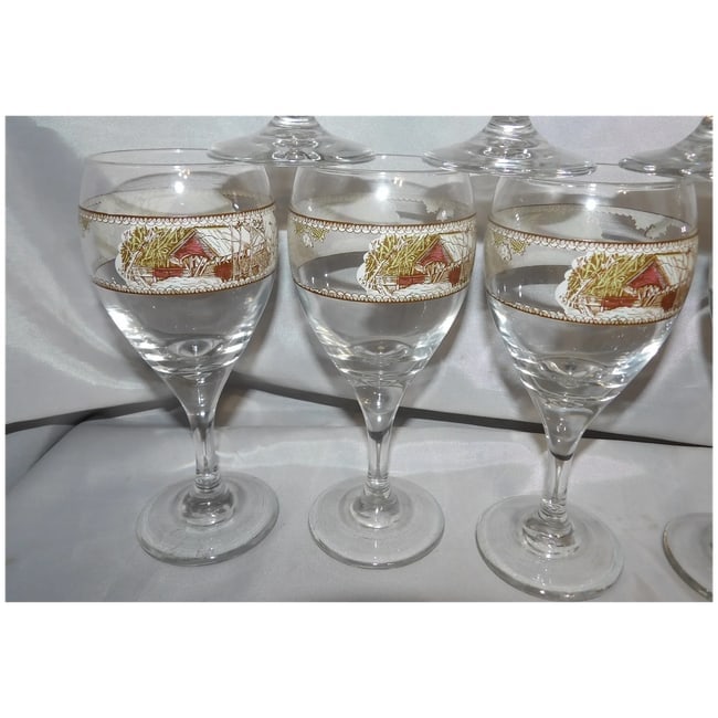 Friendly Village Glassware Goblets / Wine Glasses / Tumblers - 4