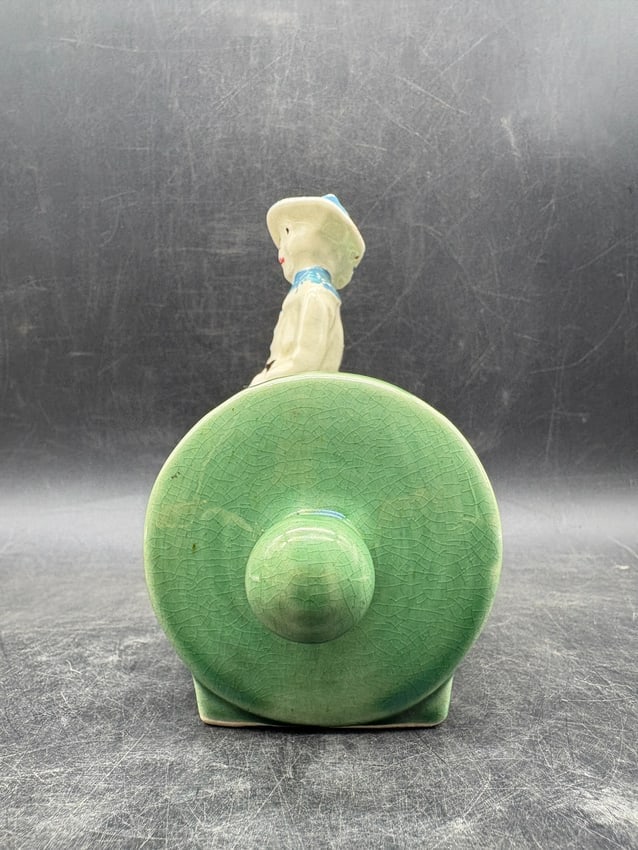 Vintage 1952 McCoy Rolling Pin Planter with Seated Farmer Figure Green Pottery - 4