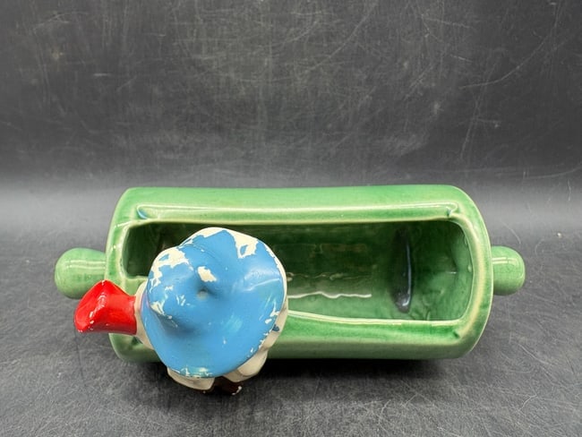 Vintage 1952 McCoy Rolling Pin Planter with Seated Farmer Figure Green Pottery - 7