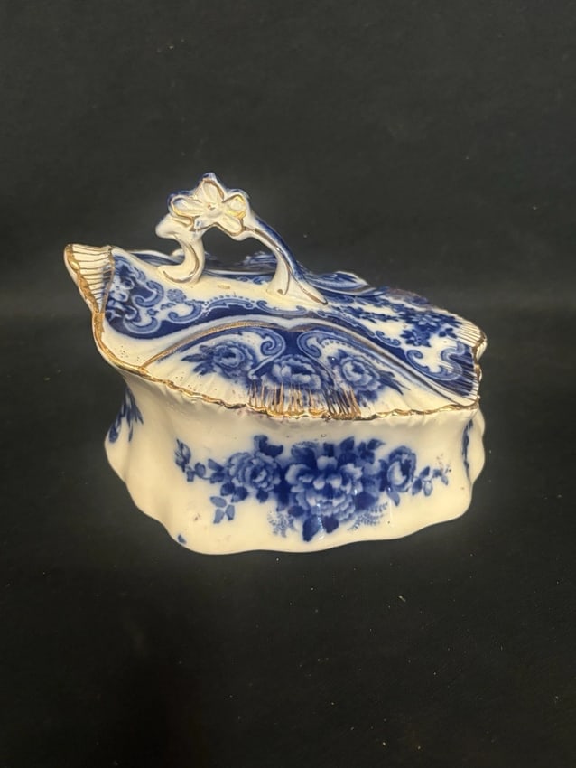 Flow Blue Covered Cheese Dish - 6