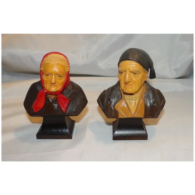Han Huggler Wyss Hand Carved Black Forest Wood Bust of Swiss Old Man and Woman - 2