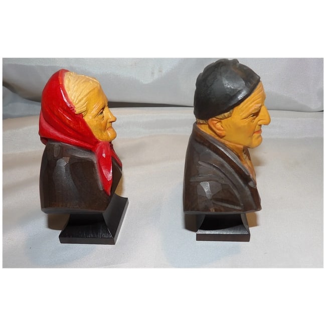 Han Huggler Wyss Hand Carved Black Forest Wood Bust of Swiss Old Man and Woman - 4