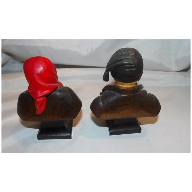 Han Huggler Wyss Hand Carved Black Forest Wood Bust of Swiss Old Man and Woman - 5