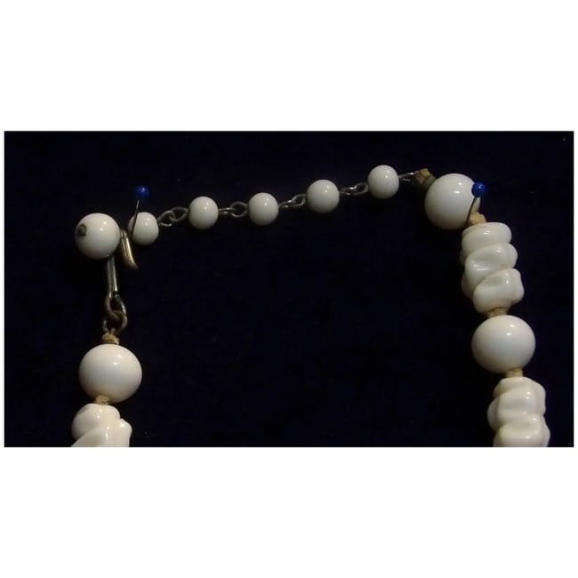 Vintage Hand Strung Milk Glass Bead Necklace - 3