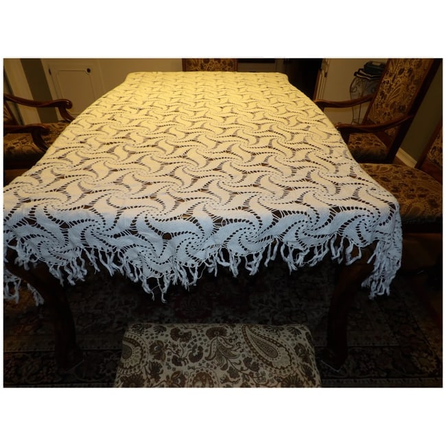 Vintage 1970's Hand Cochet Tablecloth/Bedspread - 2
