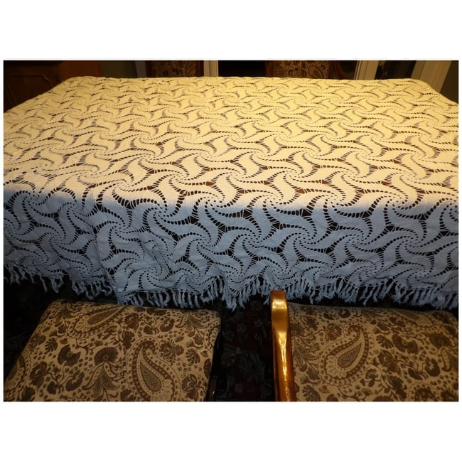 Vintage 1970's Hand Cochet Tablecloth/Bedspread - 3