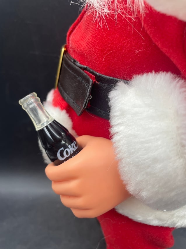 New Old Stock Collector Club Coca Cola Santa Claus Doll - 6
