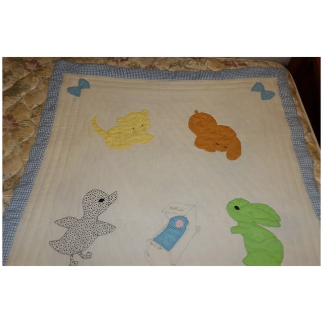 Machine Made Kids Baby Crib Quilt with Animals - 9