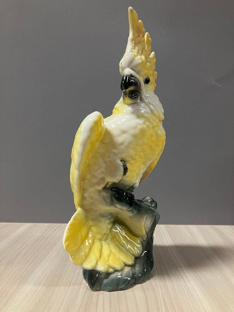 California Pottery Ceramic Tropical Cockatoo Bud Vase Statue - 4