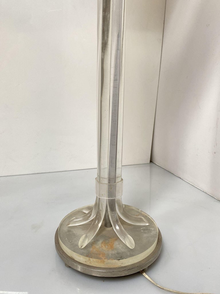 Hollywood Regency Lucite and Chrome Floor Lamp - 5