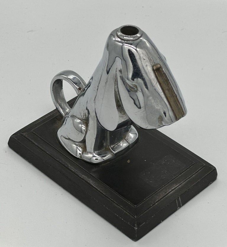 1935 Ronson Hound Dog Table Striker Lighter by Ronson - 4