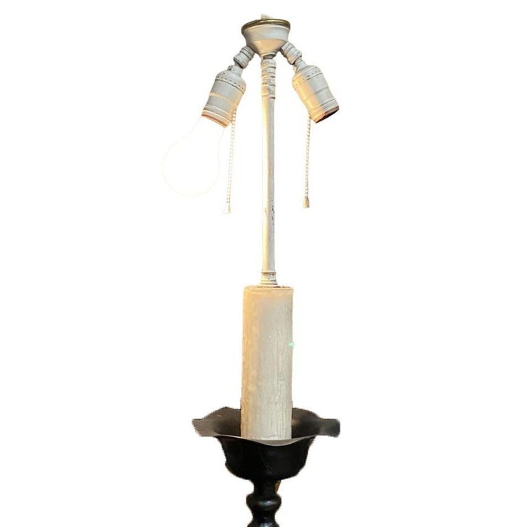 Mid-Century James Mont Style Bronze Chinese-inspired Table Lamp - 6