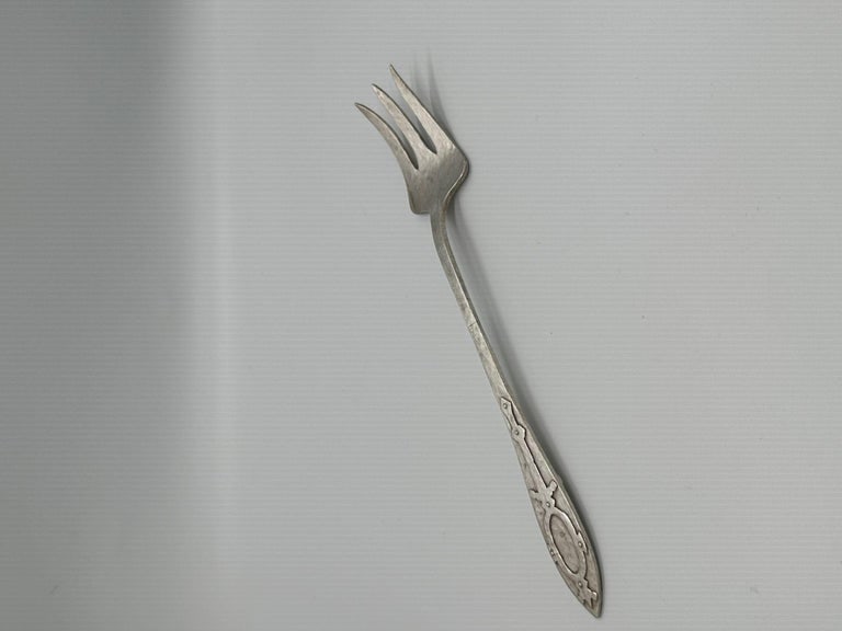 Vintage Arts and Crafts Fish Serving Fork - 3