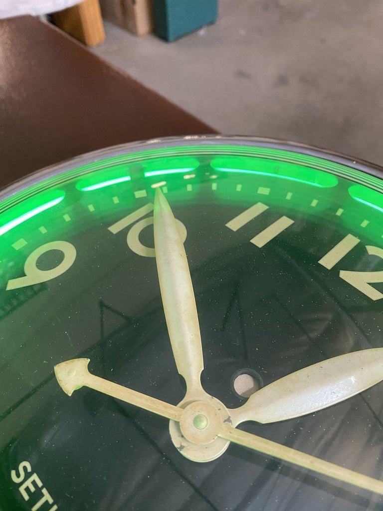 Chrome Art Deco "Chrono Lite-12" Commercial Neon Wall Clock by Seth Thomas, Cir - 8