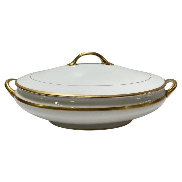 Noritake Nippon Antique Colonial Covered Vegetable Bowl with Gold Band: Antique Noritake Colonial era vegetable bowl number N5077 from 1918. White porcelain with gold details. Marked on the bottom with a "Noritake Nippon" wreath. Reserve: $117.00 Shipping: Domestic: Shipp