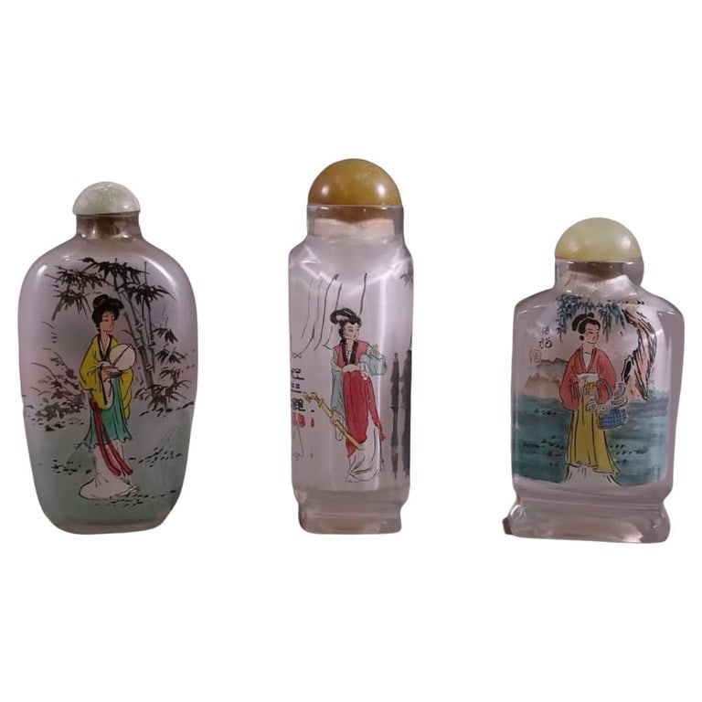 Set of Three Eglomise Reverse Painted Snuff Bottles with Female Portraits (1 of 5)