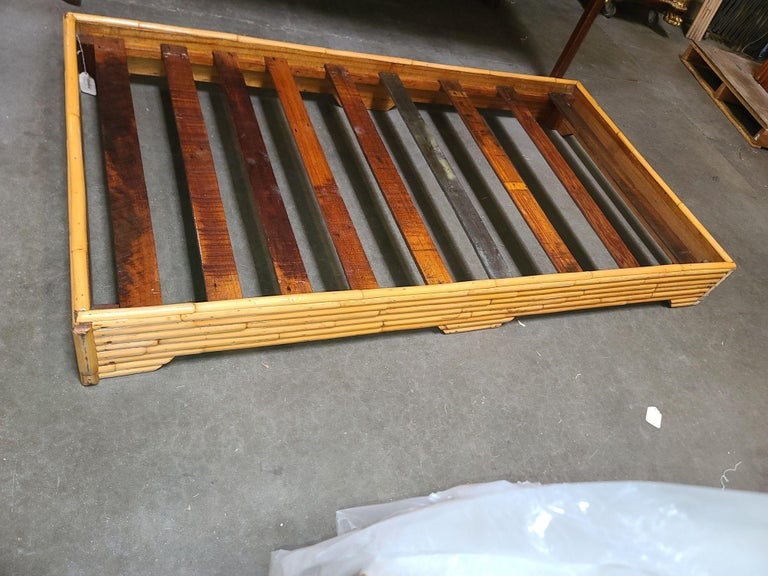 Restored Mid-Century Stacked Rattan Bed Sofa Daybed - 10