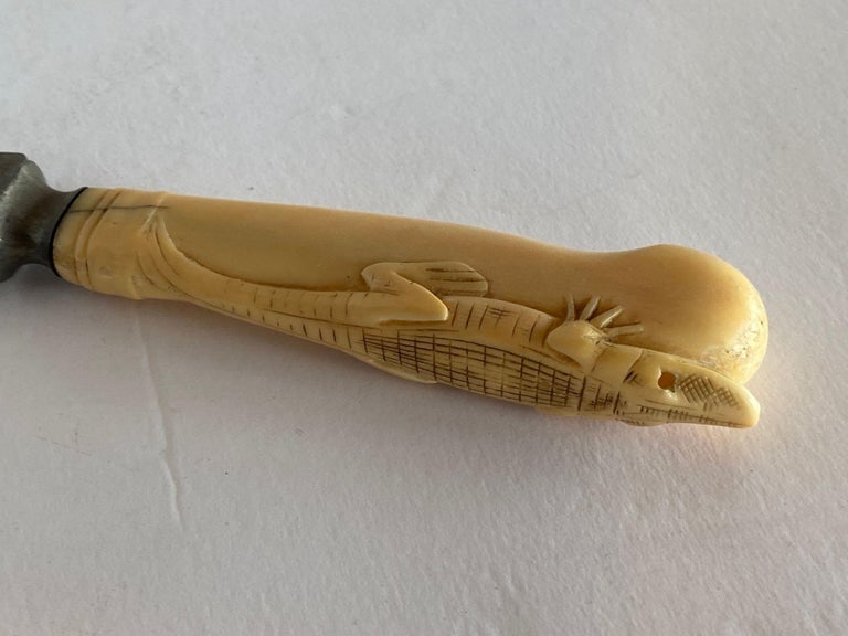 19th Century Hand-Carved Bone Alligator Handled Culinary Carving Set - 4