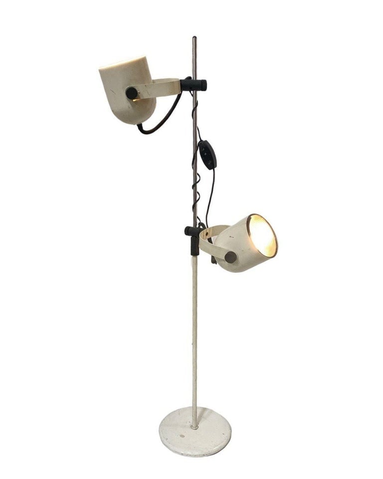 Italian Modern White Enameled Double Spot Floor Lamp, 1970 - 3